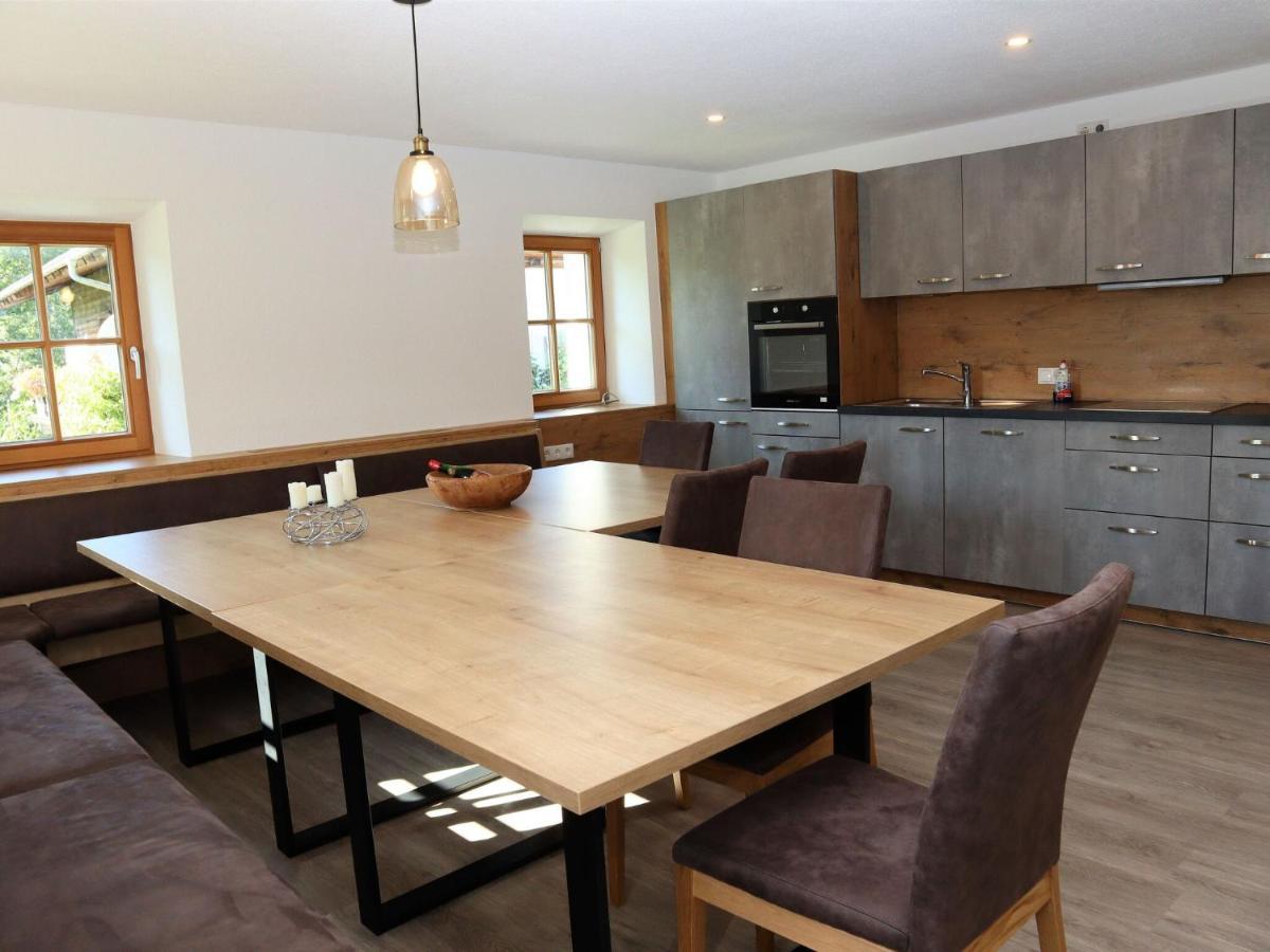 Holiday Home, Soell ภายนอก รูปภาพ
